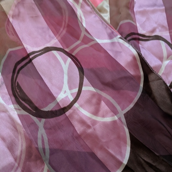 Silk scarf - Picture 3 of 3